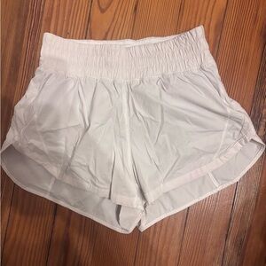 Lululemon 3” Track that short